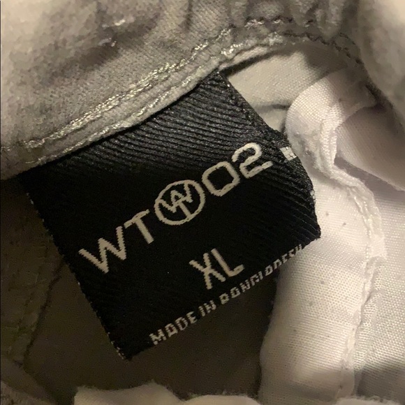 Lot of 3 joggers - Picture 2 of 4